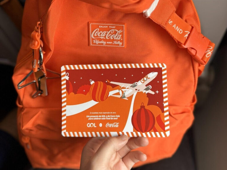 Gol e Coca-Cola levam clima natalino a voos com destino a Natal