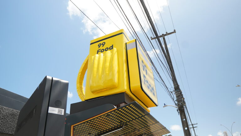 99Food estreia no Recife com megaoperação de mídia OOH em ativos da Kallas