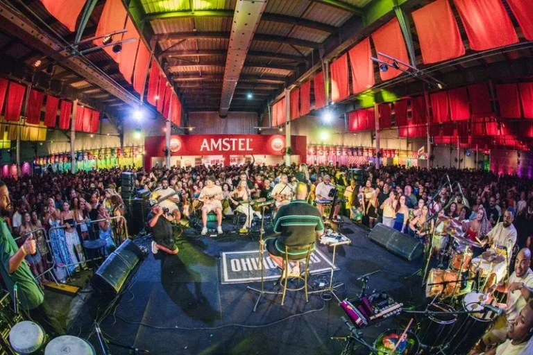 Amstel é novamente a cerveja oficial do Universo Spanta no Rio