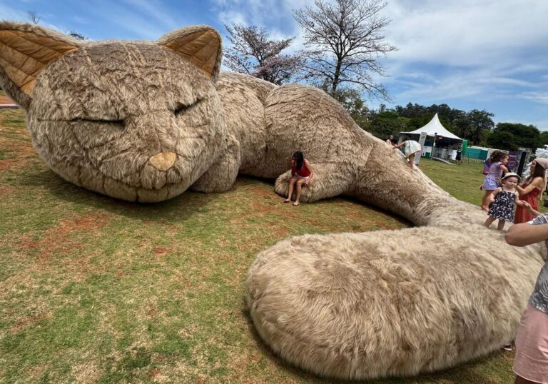 Arte e adoção de pets marcam ação gratuita da Cobasi em São Paulo