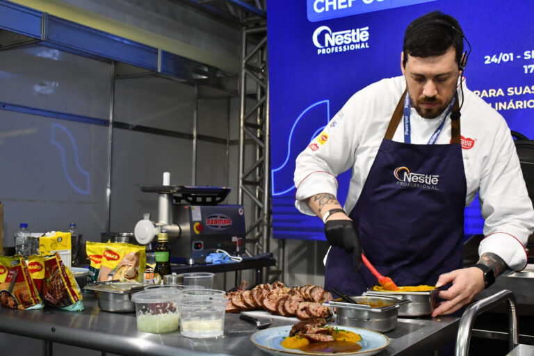 EXPO Plastripel 2026 confirma Cozinha Show com tecnologia e chefs renomados