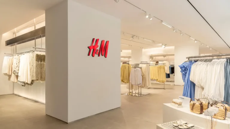 H&M faz ação especial com cinemas para membros do Clube H&M