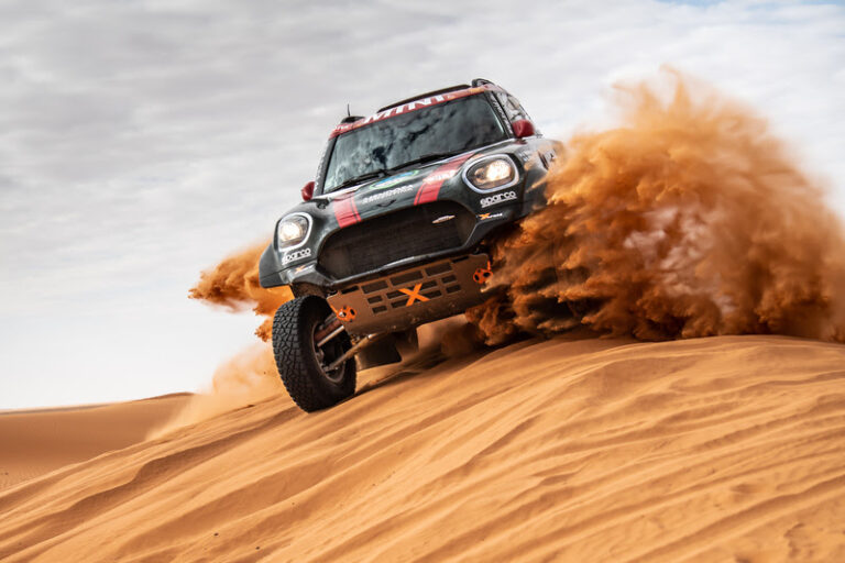 MINI acelera rumo ao Dakar 2026 e reforça seu legado vitorioso nos rallys