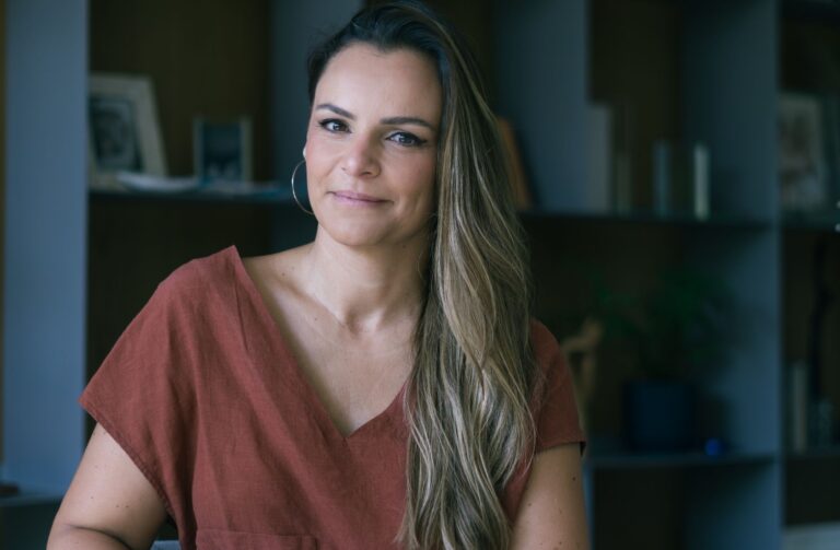 OpenAI anuncia Maria Clara Fleury Osorio como head de marketing para a América Latina