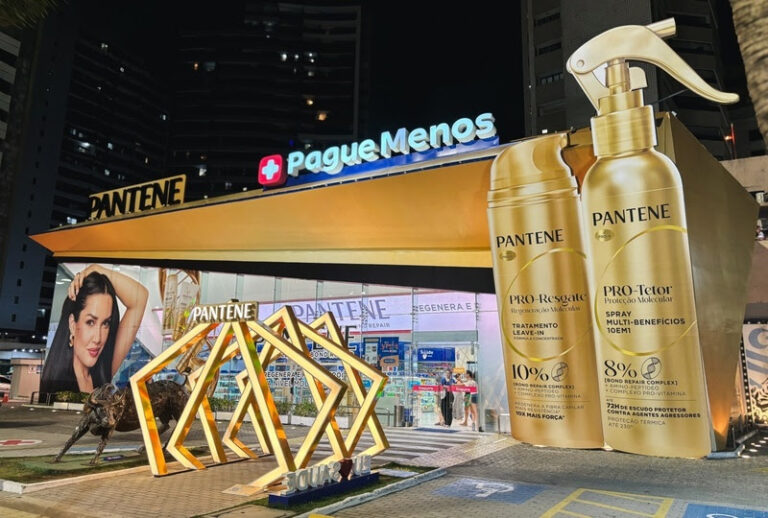 Pague Menos e Pantene transformam loja em Fortaleza com ambientação temática