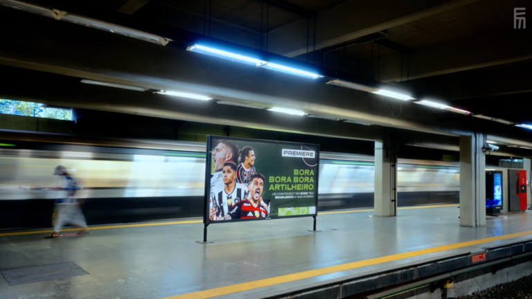 Premiere “veste” a Estação Maracanã e leva o clima de jogo ao metrô do Rio