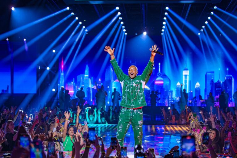 HOYA Vision Care anuncia HOYA Experience com show exclusivo de Thiaguinho