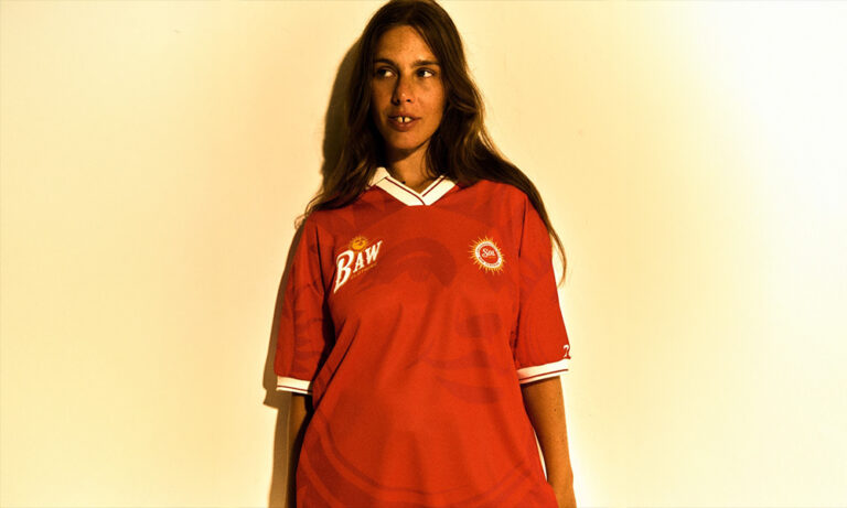 Cerveja Sol e BAW lançam collab inédita de streetwear para dias solares