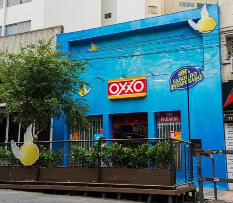 OXXO aposta no Carnaval e ativa loja emblemática Flying Fish em SP