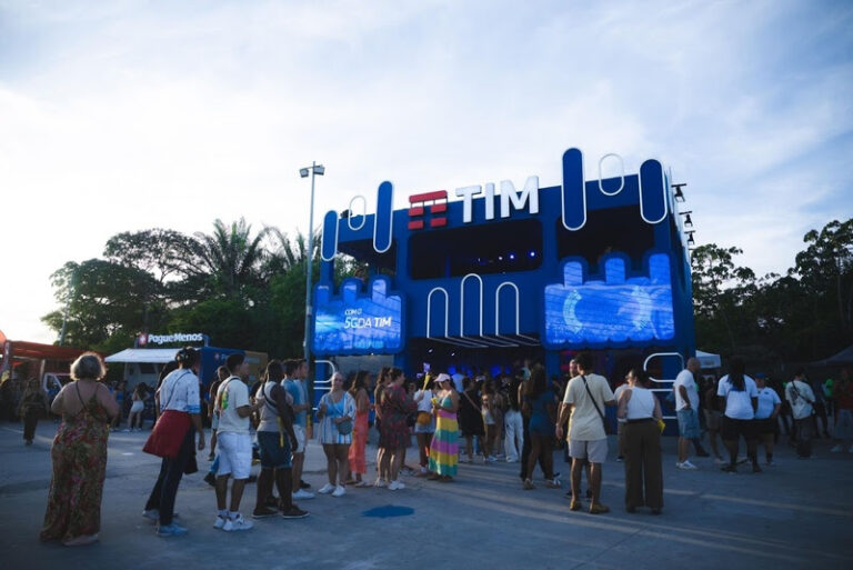 Sherpa42 assina ativações da TIM no Festival de Verão Salvador