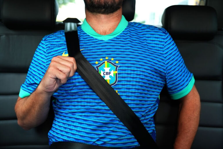 Uber se torna patrocinadora da Seleção Brasileira de futebol