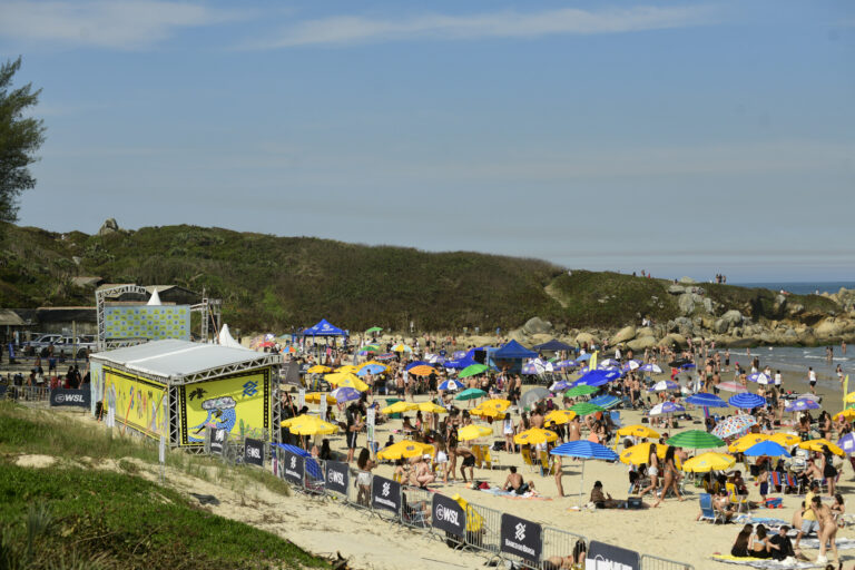 WSL transforma etapa de Imbituba em ecossistema de entretenimento e ativações