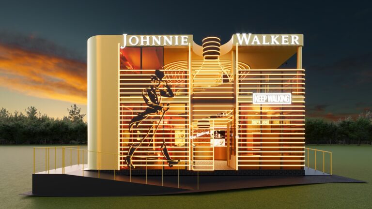 Johnnie Walker no Lollapalooza Brasil tem ativação e homenagem a Sabrina Carpenter