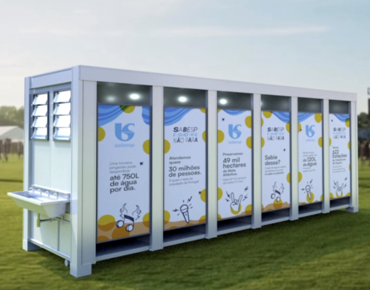 Sabesp leva saneamento ao Lolla BR e transforma banheiros em ativação 