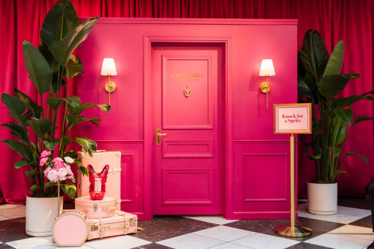 Carolina Herrera transforma Miami e Chicago com Hotel La Bomba