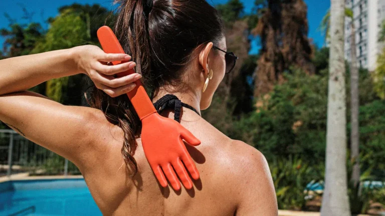 Cenoura & Bronze lança ação “Mãozinha Anti-Torrão”