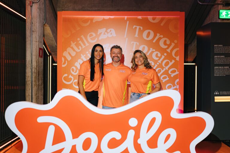 Docile lança “Torcida da Gentileza” em evento no Museu do Futebol 