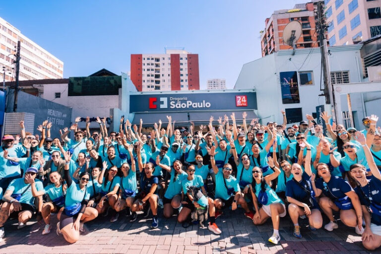 Drogaria São Paulo e Nivea lotam ruas de SP com edição recorde do Care Crawl