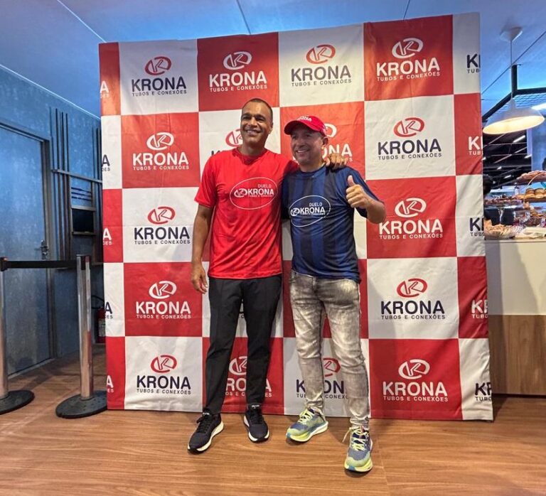 Krona faz ativação presencial com Denilson Show e Baianinho de Mauá 