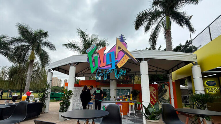 Mercado Pago revive GigaByte Café de Malhação