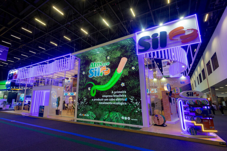 Sil Cabos Elétricos leva parede técnica interativa à FEICON 2026
