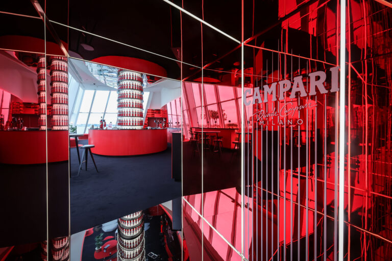 Campari celebra cinema com curadoria e brasilidade no Festival de Cannes