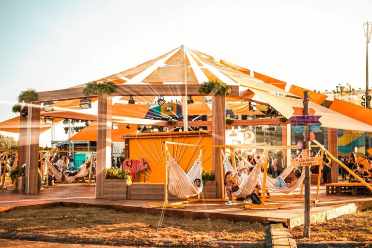 Sol no ARVO Festival tem vibe solar, yoga e zero álcool