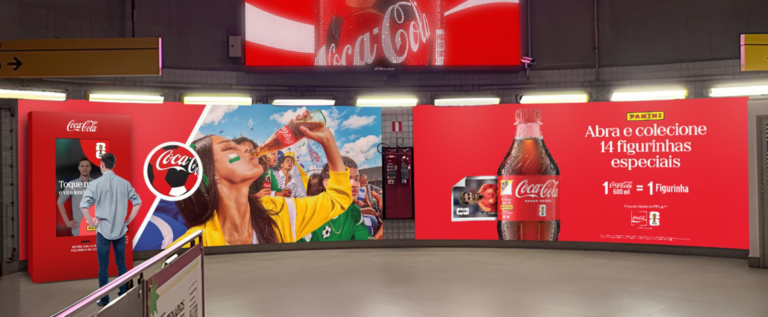Coca-Cola FEMSA transforma usuários do metrô em figurinhas da Copa do Mundo
