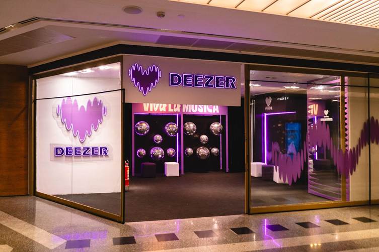 Deezer marca presença no Todo Mundo no Rio com ativações dentro e fora do show