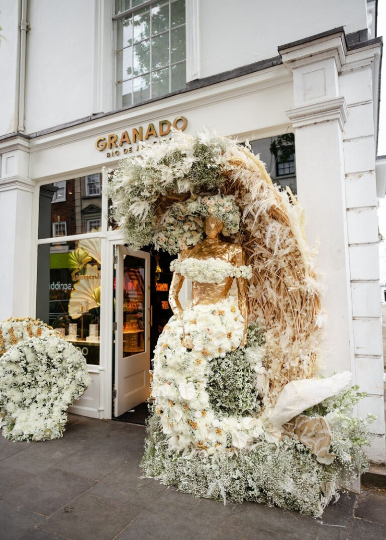 Granado no Chelsea in Bloom tem instalação inspirada em Iemanjá