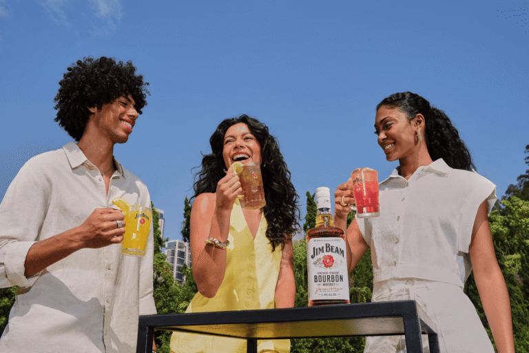 Jim Beam faz rota do bourbon em bares do Rio e de SP