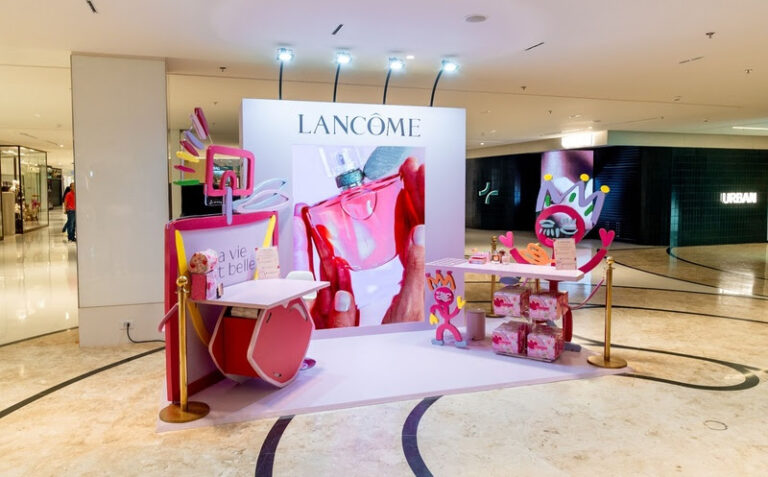 Lancôme celebra Dia das Mães com pop-up de personalização no Rio e em SP