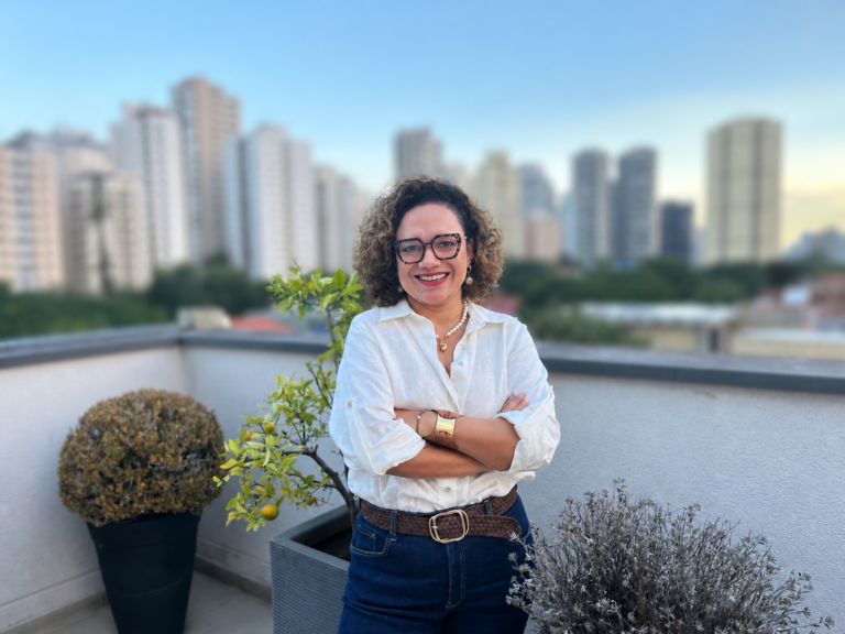 AKM anuncia retorno de Paola Bastos como nova diretora de talentos e cultura