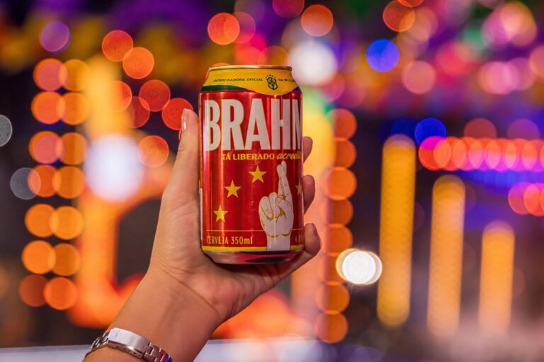 Brahma amplia presença no São João 2026 e conecta festas juninas ao clima da Copa do Mundo