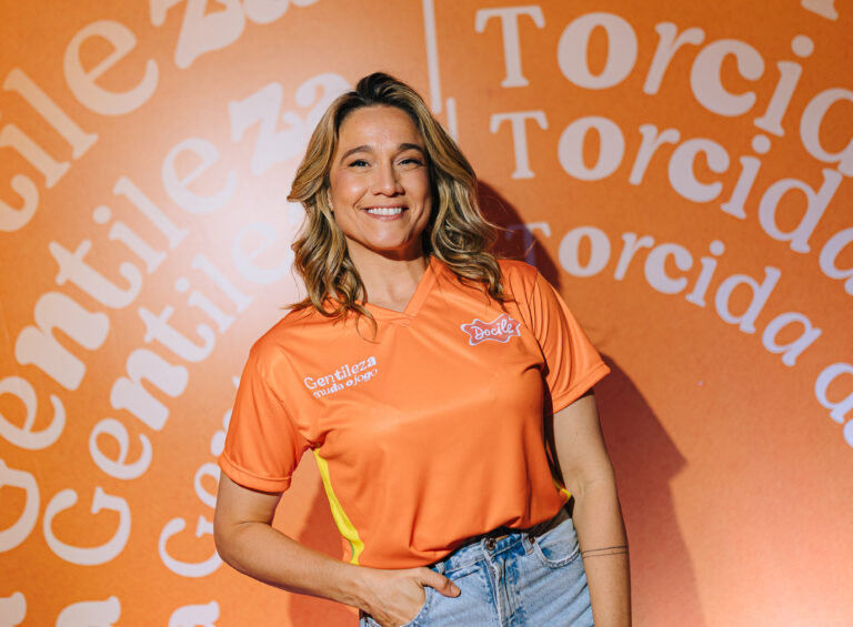 Docile e Fernanda Gentil levam doces e gentilezas para as ruas nos EUA