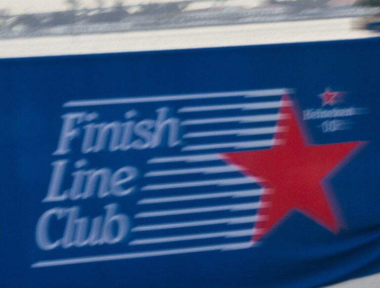 Heineken 0.0 e Strava transformam corrida de rua em experiência social pós-treino