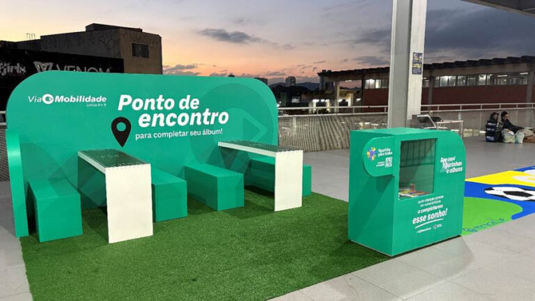Motiva instala pontos de troca e doação de figurinhas em estações de São Paulo