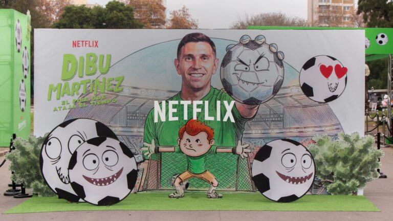 Netflix cria ativação interativa em Mar del Plata para celebrar Dibu Martínez