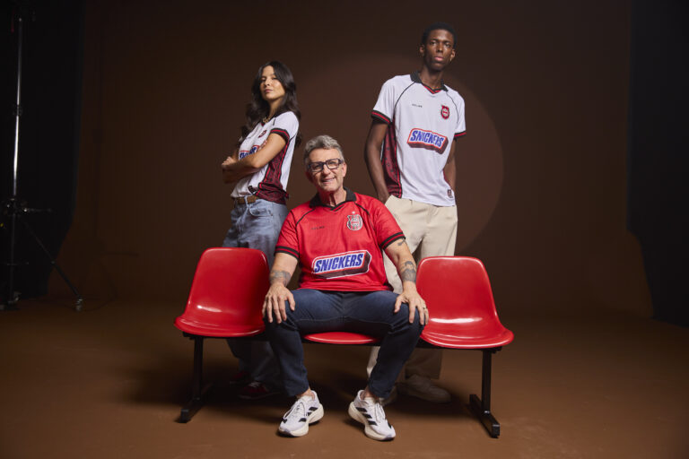Snickers lança campanha “Bola Fora” e anuncia patrocínio ao Brasil de Pelotas