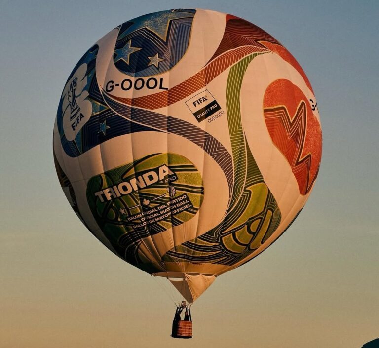 adidas transforma a Trionda em um balão de ar gigante no México
