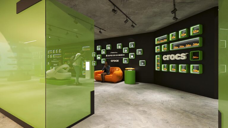 Crocs e TikTok Shop fazem Super Dia da Marca com experiência para o público em SP