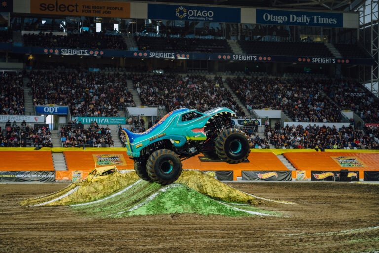 Hot Wheels Monster Trucks Live anuncia turnê de 2027 após sucesso no Brasil