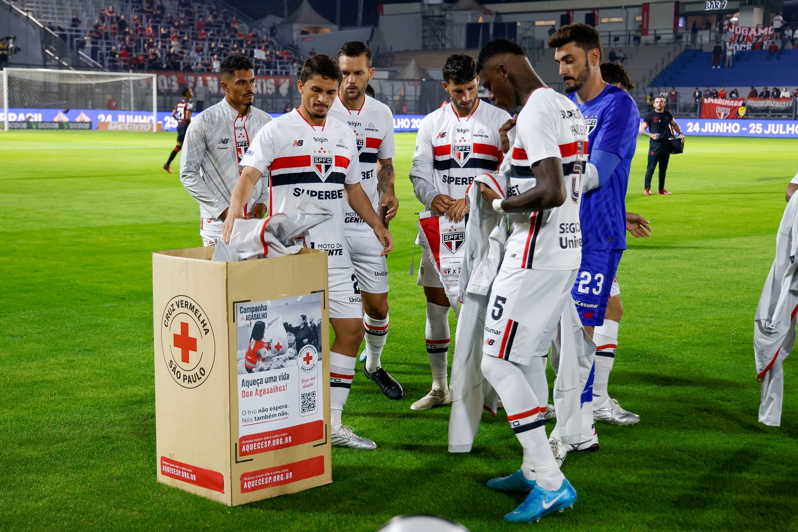 São Paulo e Cruz Vermelha lançam Campanha do Agasalho