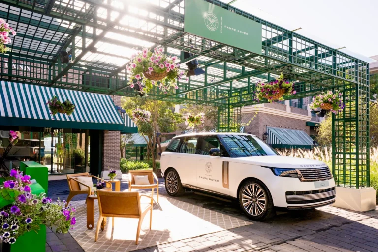 Range Rover leva experiência inspirada em Wimbledon ao interior de São Paulo