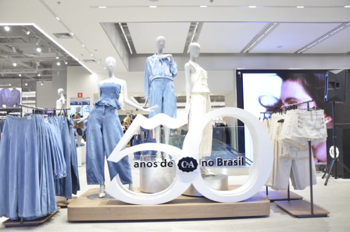 C&A celebra 50 anos no Brasil com primeira loja na Avenida Paulista