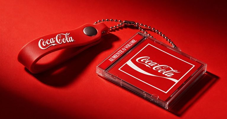Coca-Cola resgata MiniCDs dos anos 2000 com tecnologia NFC no Rock in Rio