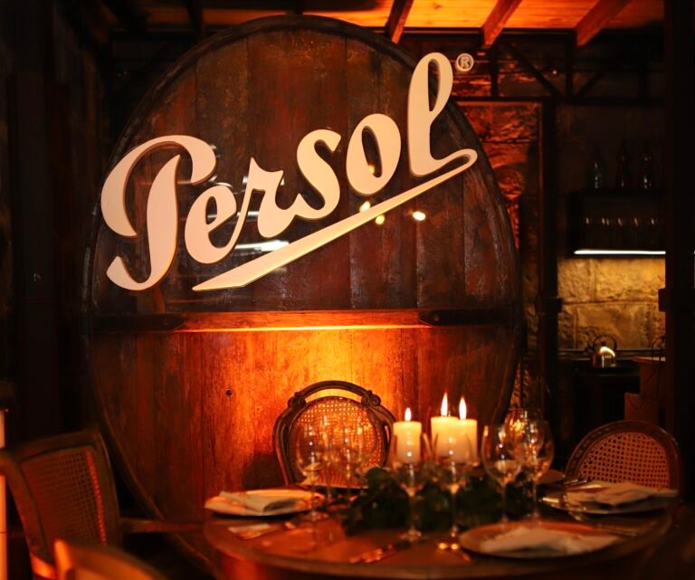 Persol estreia no Festival de Cinema de Gramado com casa de experiências