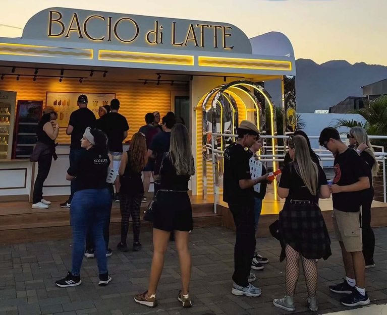 Bacio di Latte escolhe Cremino como picolé oficial do Rock in Rio 2026