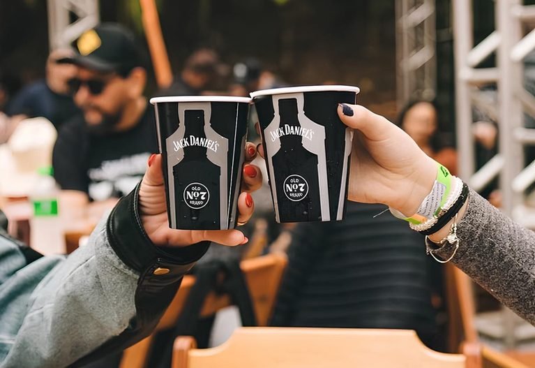 Jack Daniel’s leva Tech Bar, drinks e troféu ao Bárbaros BBQ em Americana
