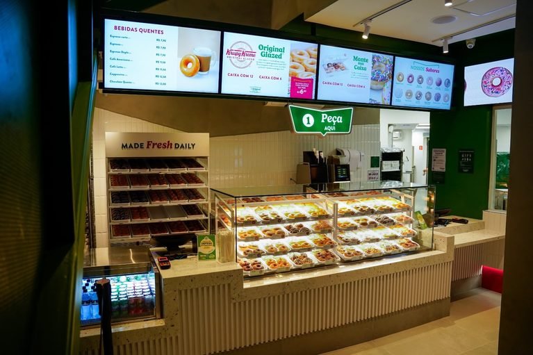 Krispy Kreme abre loja no Bourbon Shopping com ação especial
